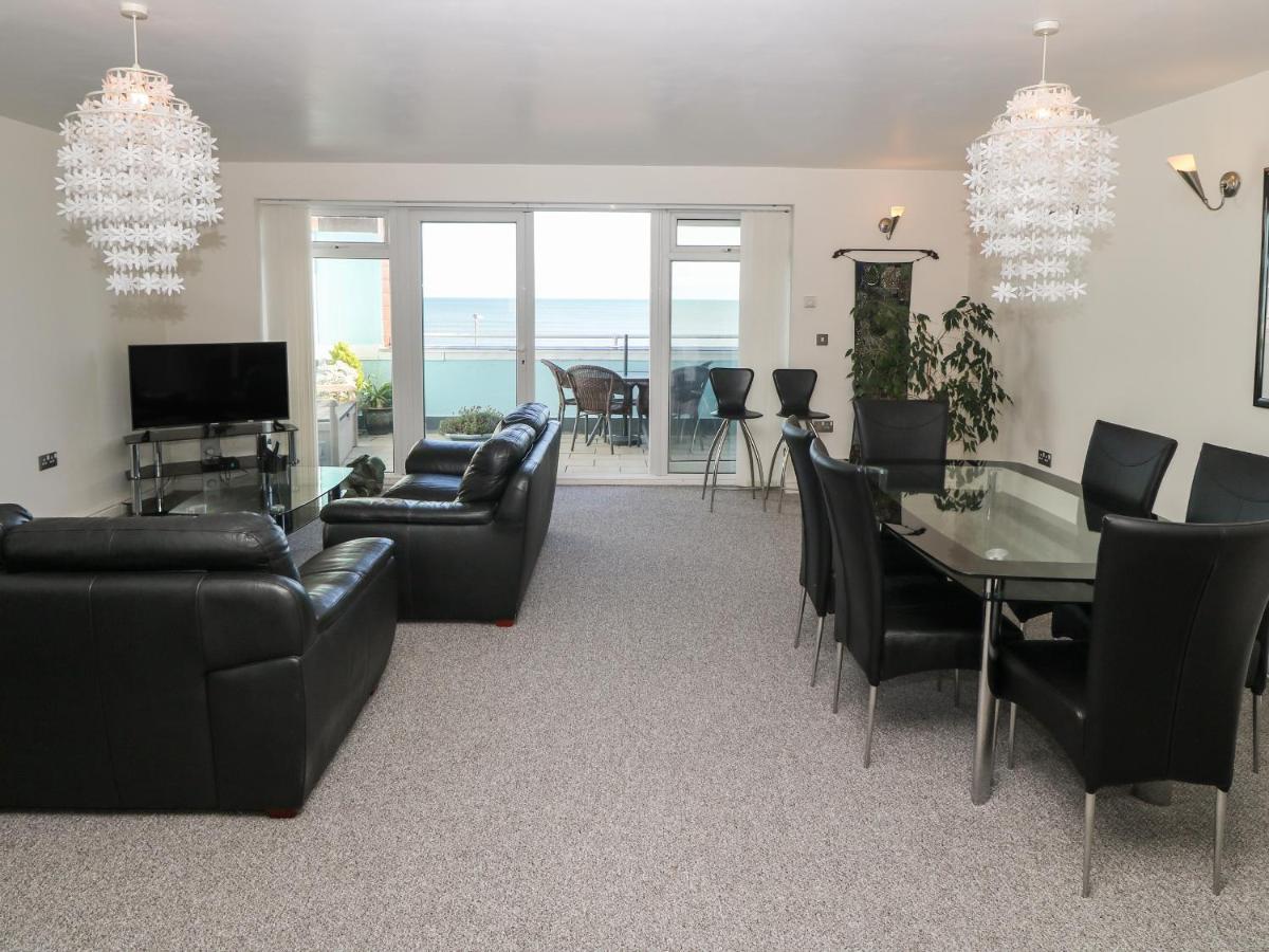 Sea View Apartment Pwllheli Exteriér fotografie
