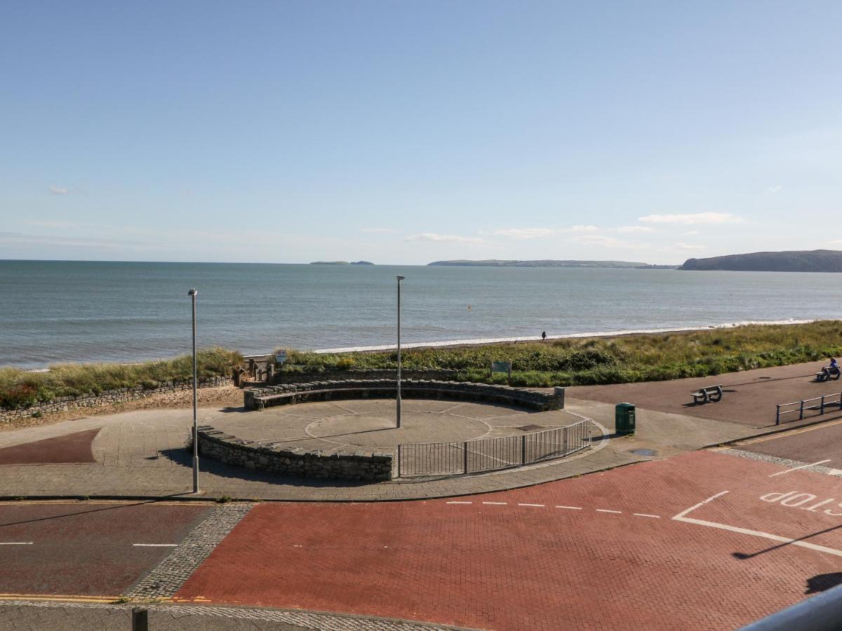 Sea View Apartment Pwllheli Exteriér fotografie